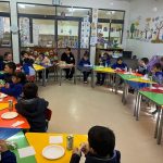 KINDER CELEBRA SU CONSTANCIA Y COMPROMISO