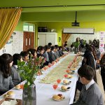 4° básico de recibe un merecido desayuno